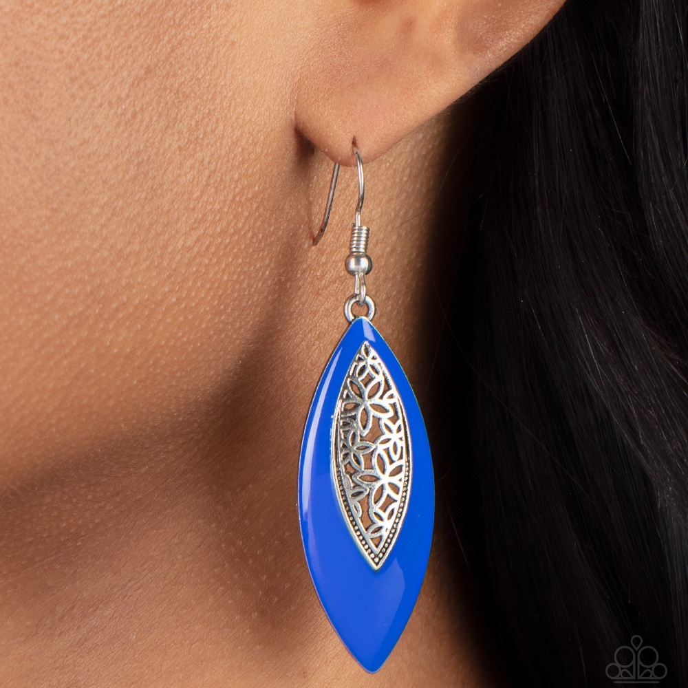 NWT Blue Sphere Earrings(Last One)